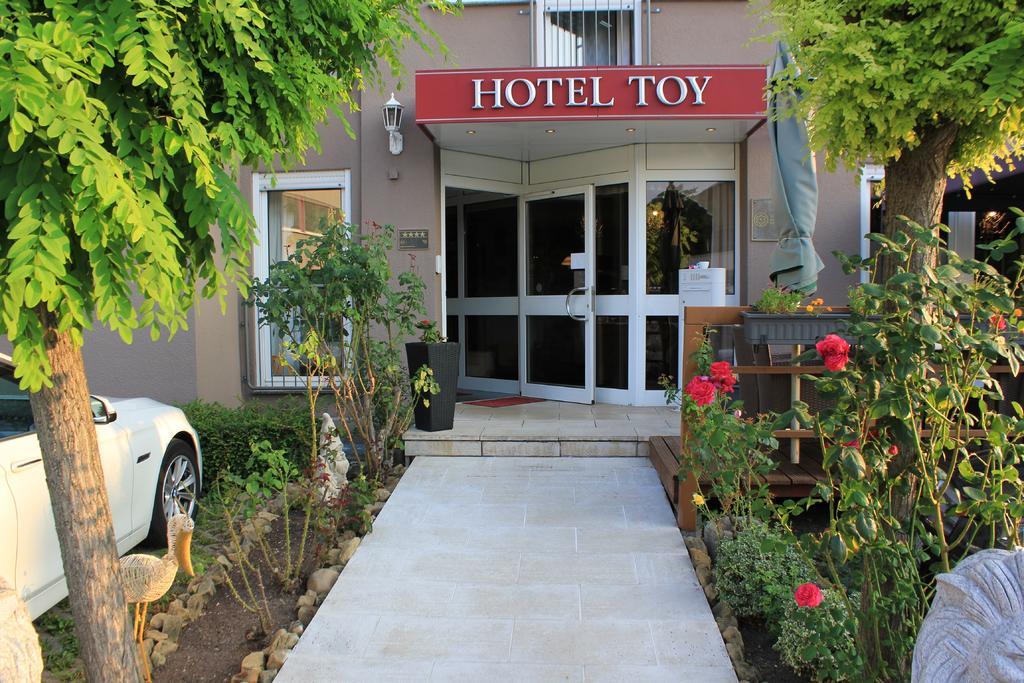 Hotel Toy Gerlingen Εξωτερικό φωτογραφία